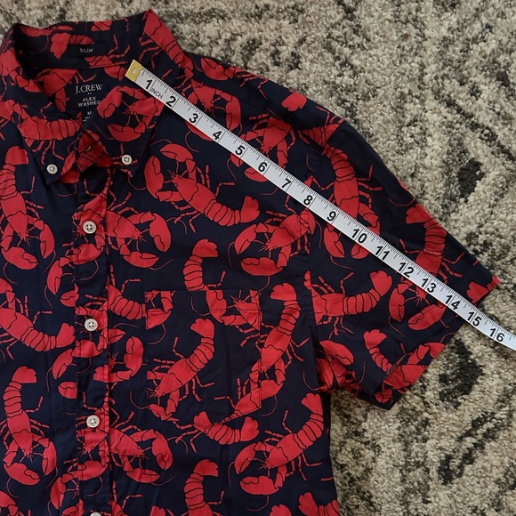 J. Crew Men's Slim Short-Sleeve Lobster Shirt - Medium - Picture 5 of 5
